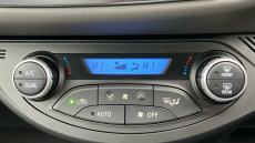 Toyota Yaris 1.5 Hybrid Icon Tech 5dr CVT Hybrid Hatchback